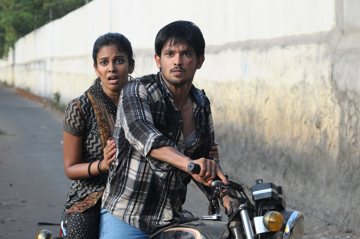 Naan Tamil Movie Online