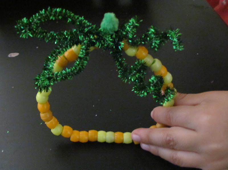 Little Chloe Cooks Pipe Cleaner & Beads Halloween Pumpkin