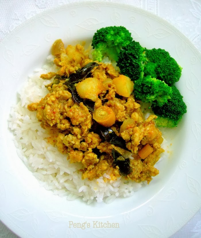 Peng's Kitchen Minced Chicken Curry Rice