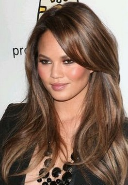 Mechas babylights en el cabello oscuro 2015