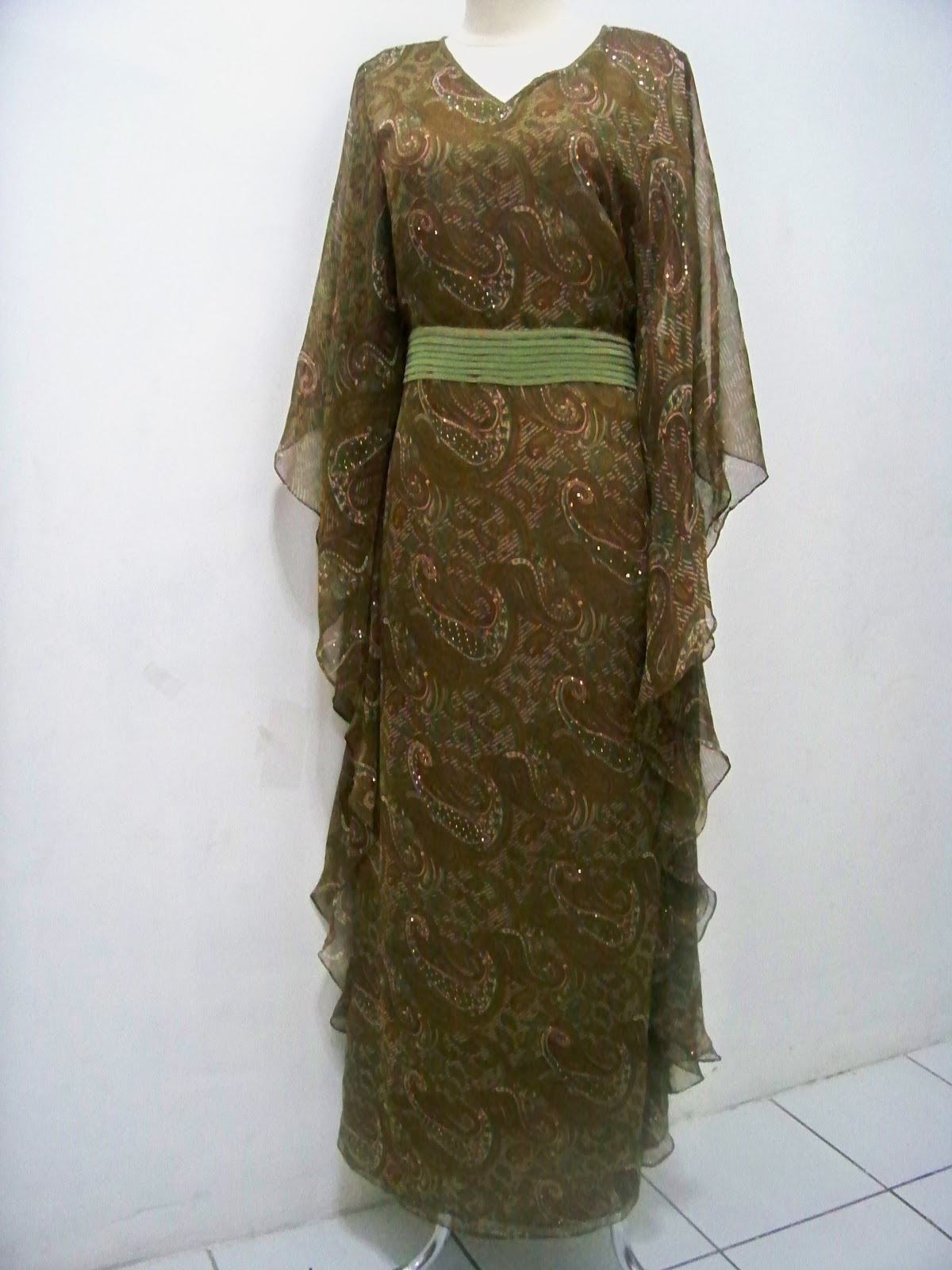 Mbarep Collection's: Koleksi Gaun Pesta ( Hand Made )