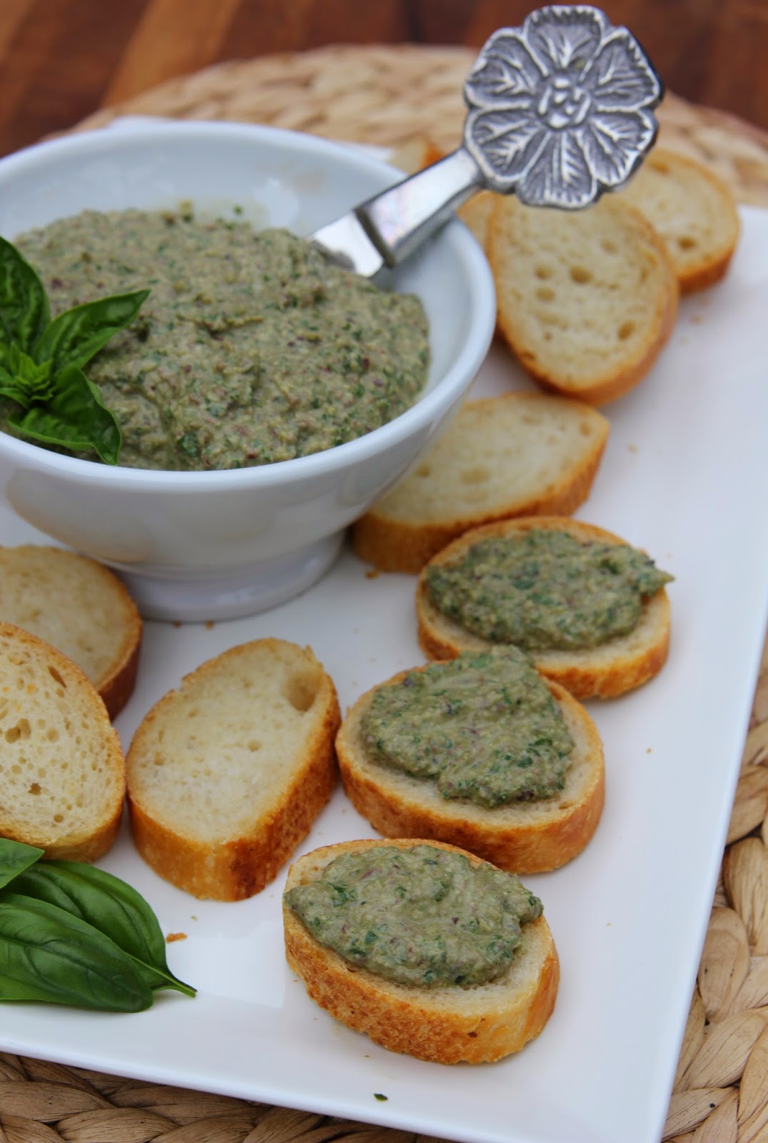 carmen's kitch Olive Tapenade Dip