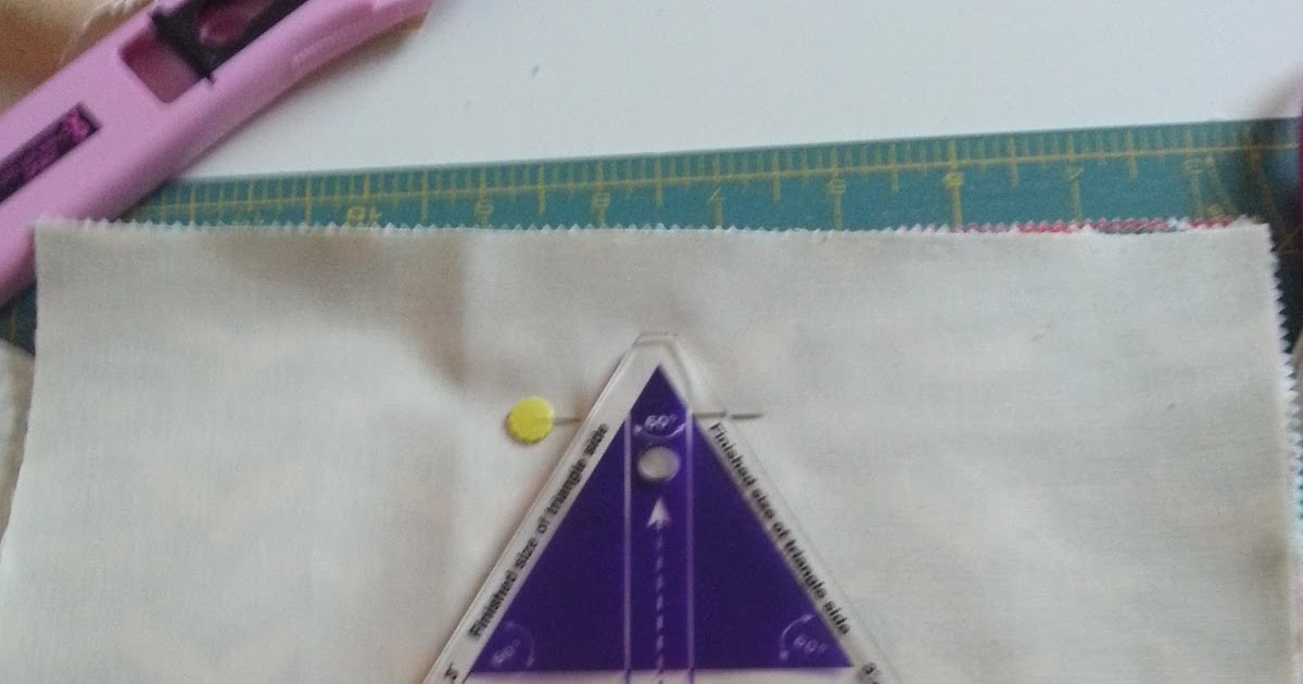 Mini Quilt A Week 60 Degree Triangle Table Runner Tutorial