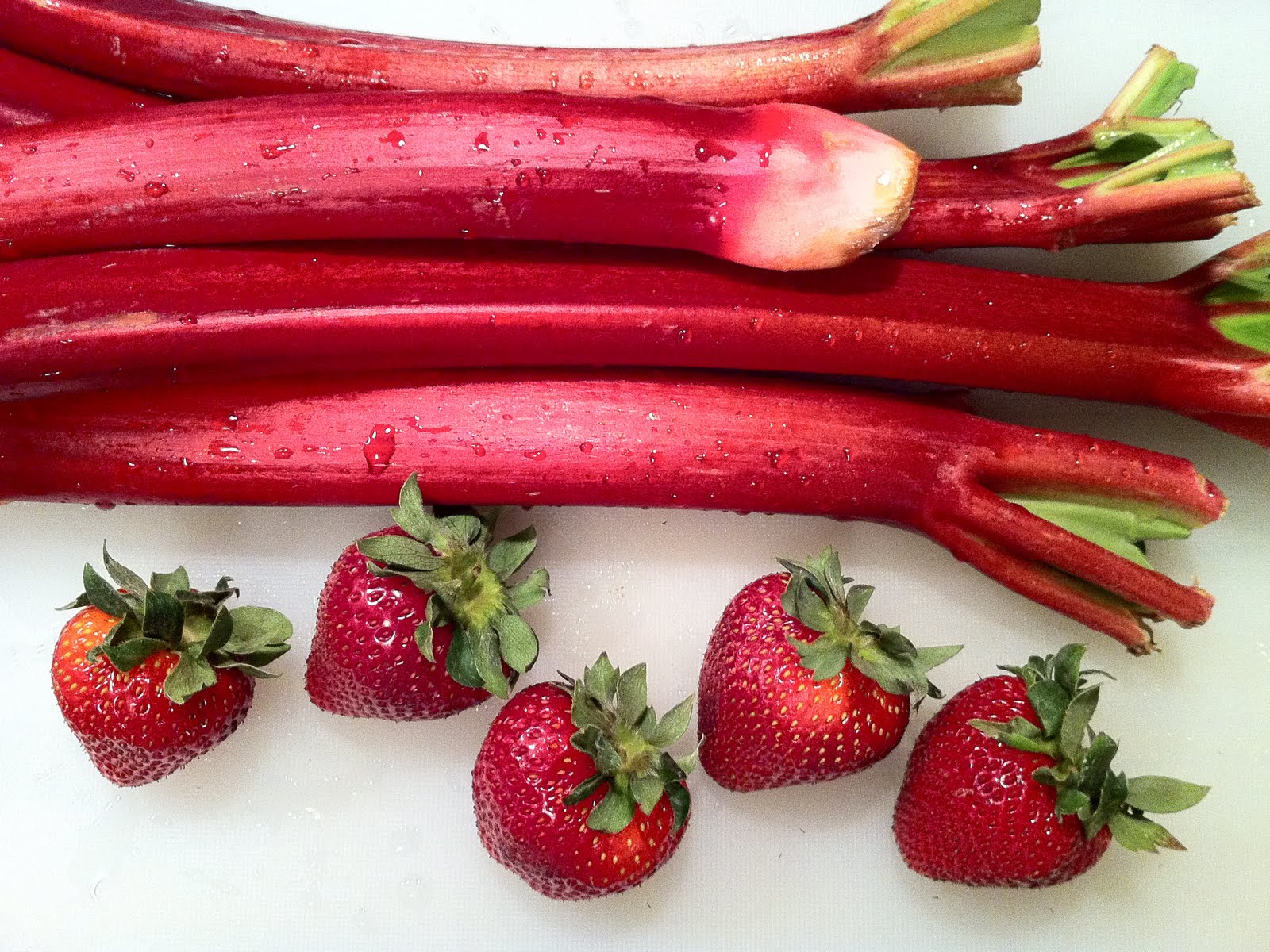 Strawberry rhubarb parfaits Good Taste is the Worst Vice