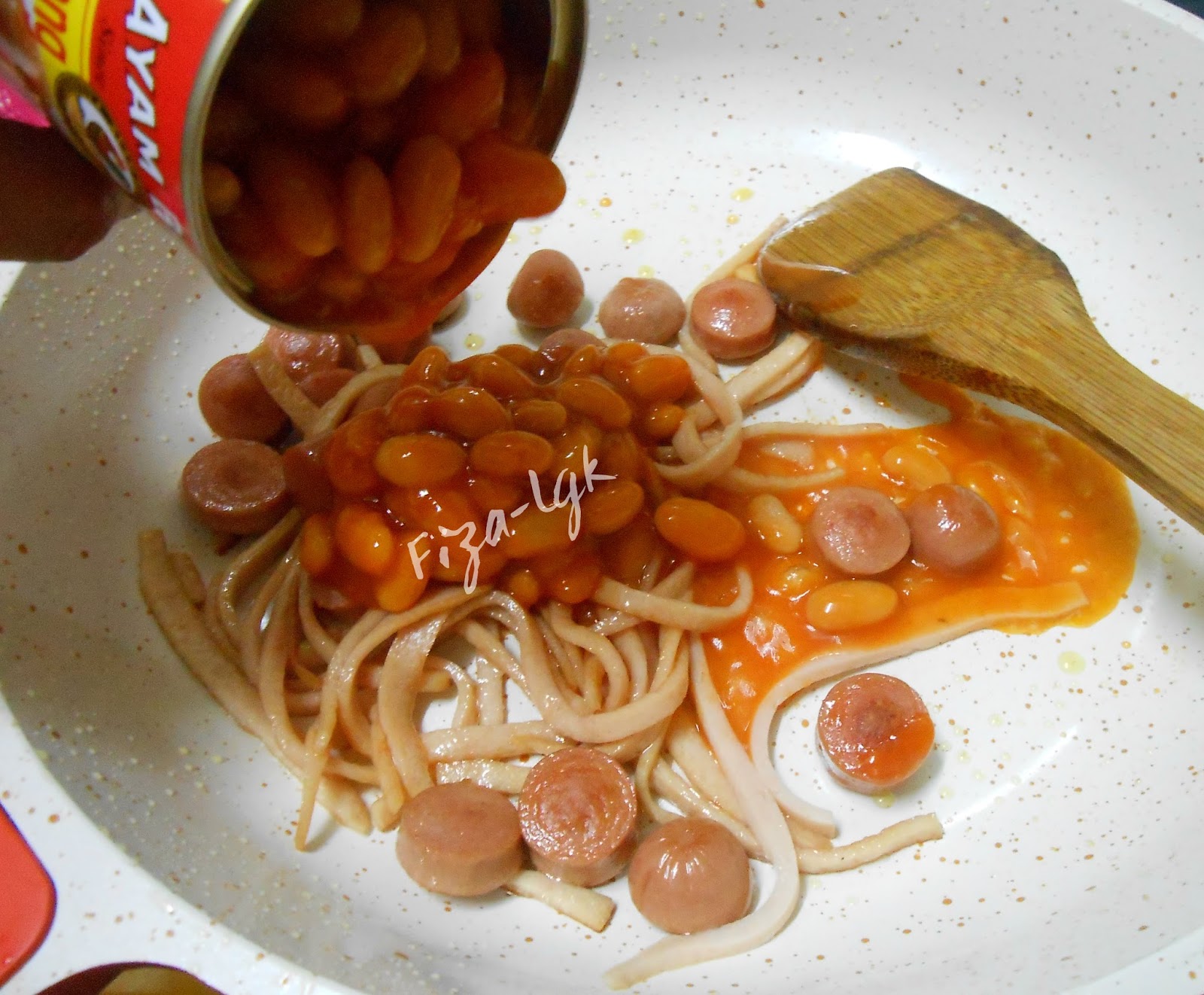 Kacang Panggang Dengan Sosej Telur Fiza S Cooking