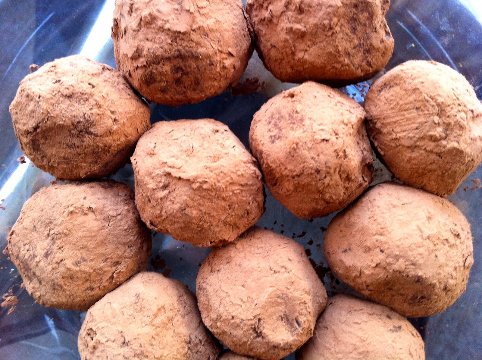 A Girl and her Food Processor Chocolate Chip Cookie Dough Protein Truffles