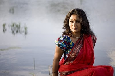 Bangladeshi model and actress Farhana Mili