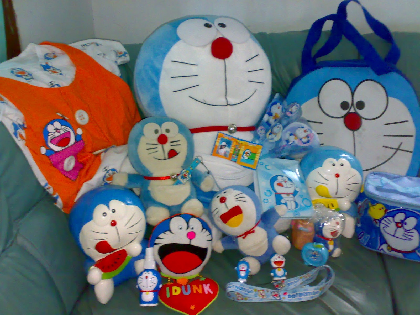 Pernak Pernik Doraemon