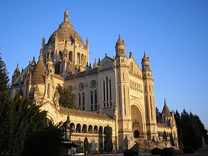 BASILICA DE LISIEUX