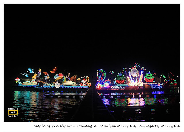 Magic of the Night, Putrajaya, Malaysia | www.rambleandwander.com