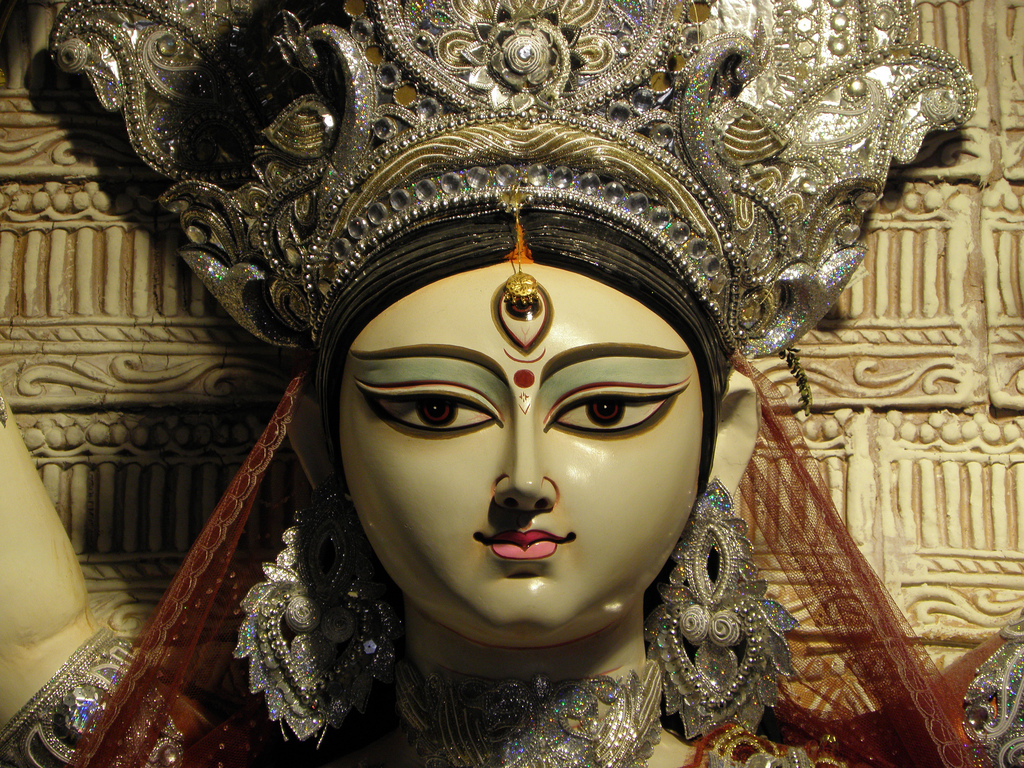 http://2.bp.blogspot.com/-6NAdrt_DImw/UHu1jB1gaqI/AAAAAAAADL0/kAp70E5o0S0/s1600/durga+puja+wallpapers-10.jpg