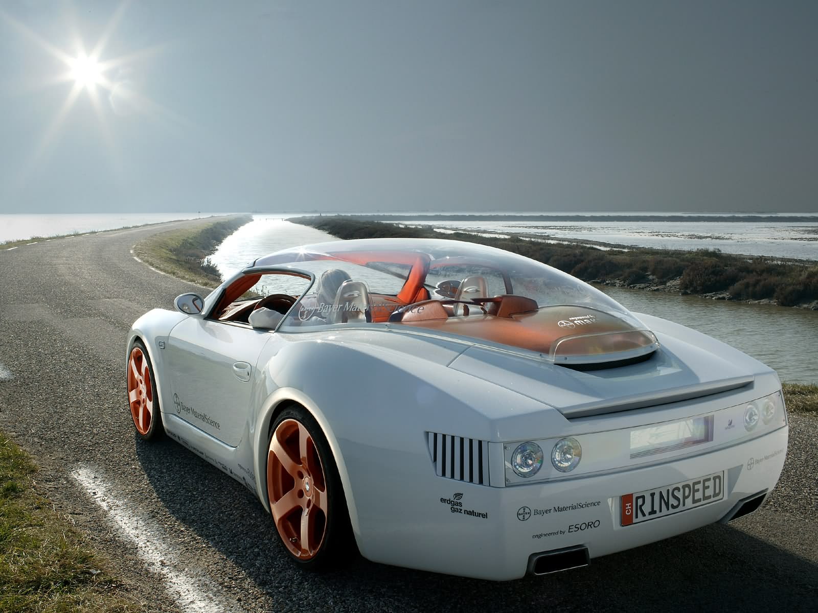 скачать бесплатно музыку в машину