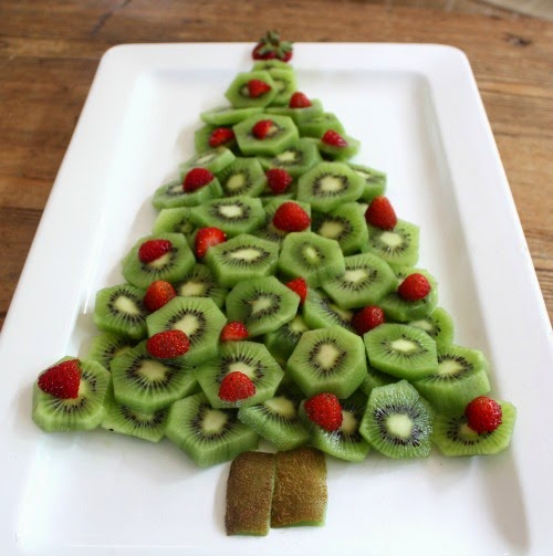 kiwi fruit and strawberry christmas tree platter desire empire christmas tree fruit