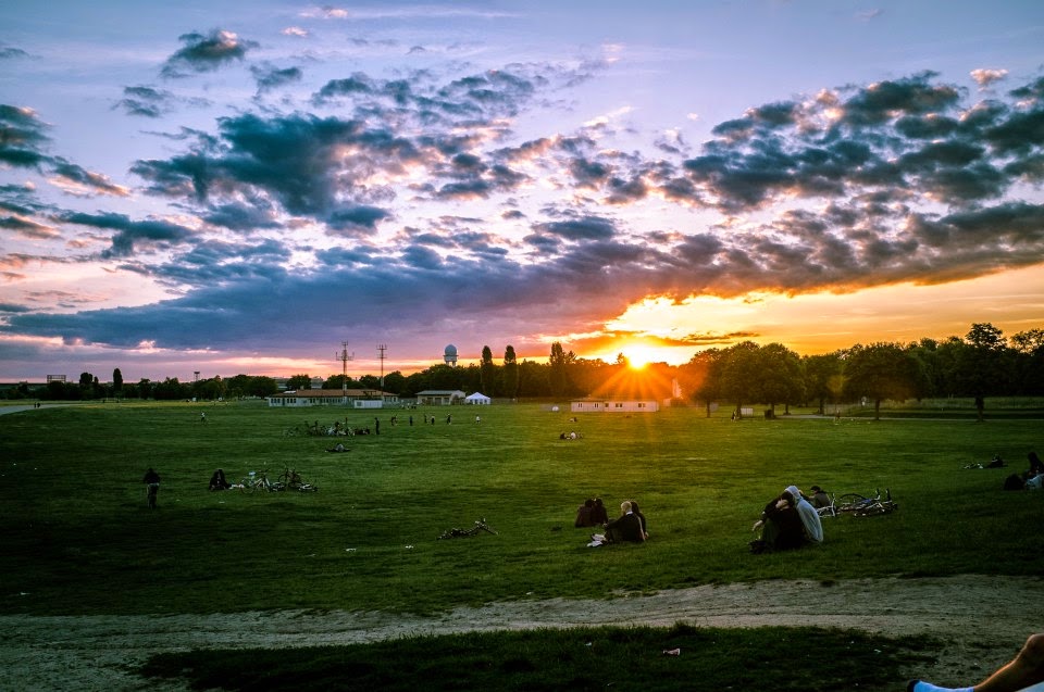 The Deutschland Diaries Strahlender Sonnenschein Auf Dem