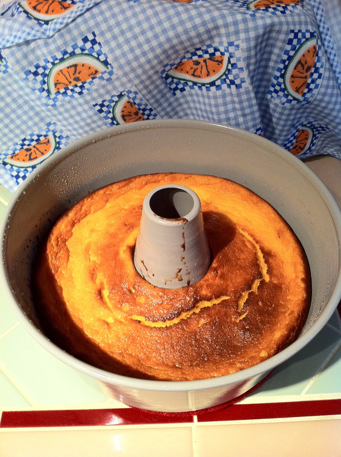 CondensedLoveHome: Flourless Orange Cake and Apple Caramel Cake