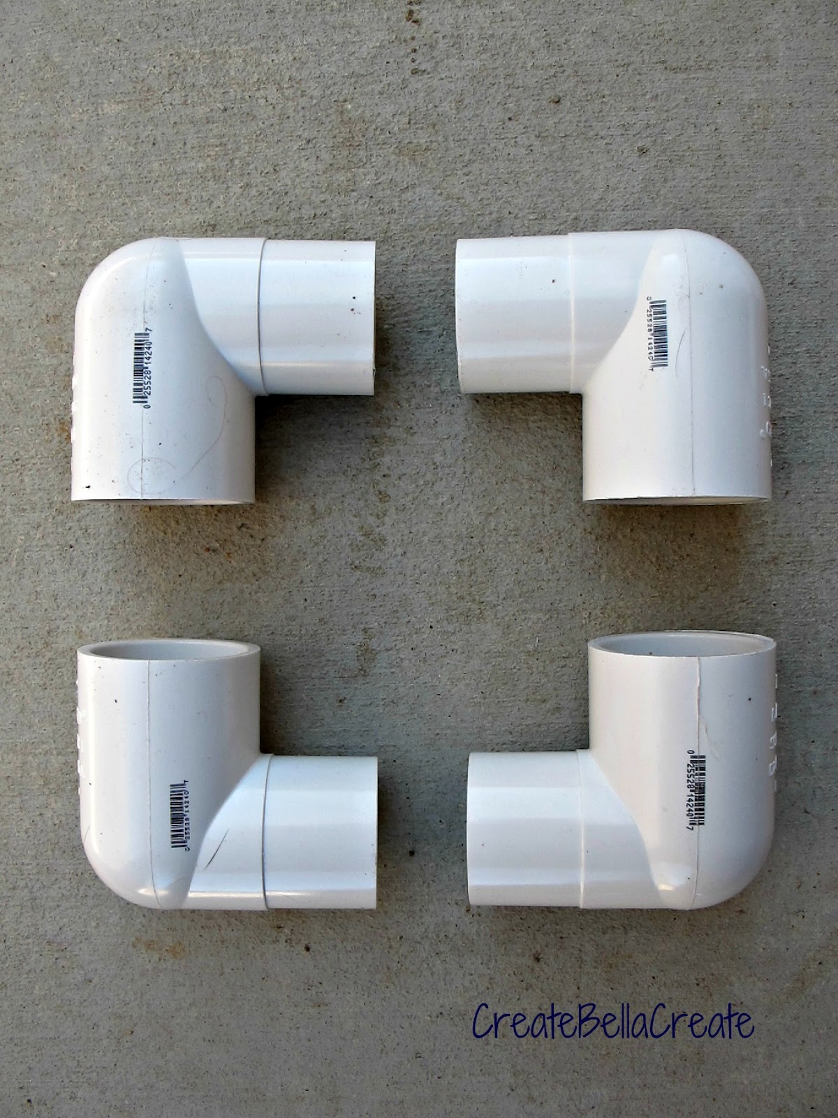 createbellacreate DIY Tutorial Free Standing Ballet Barre {How to Make}