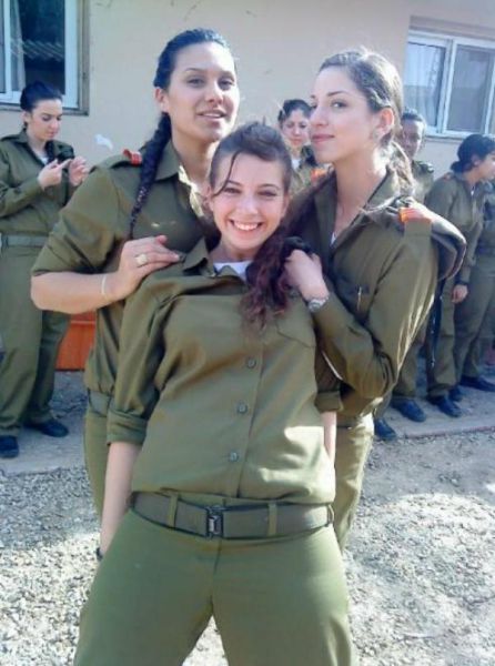Israel army nude — img 2