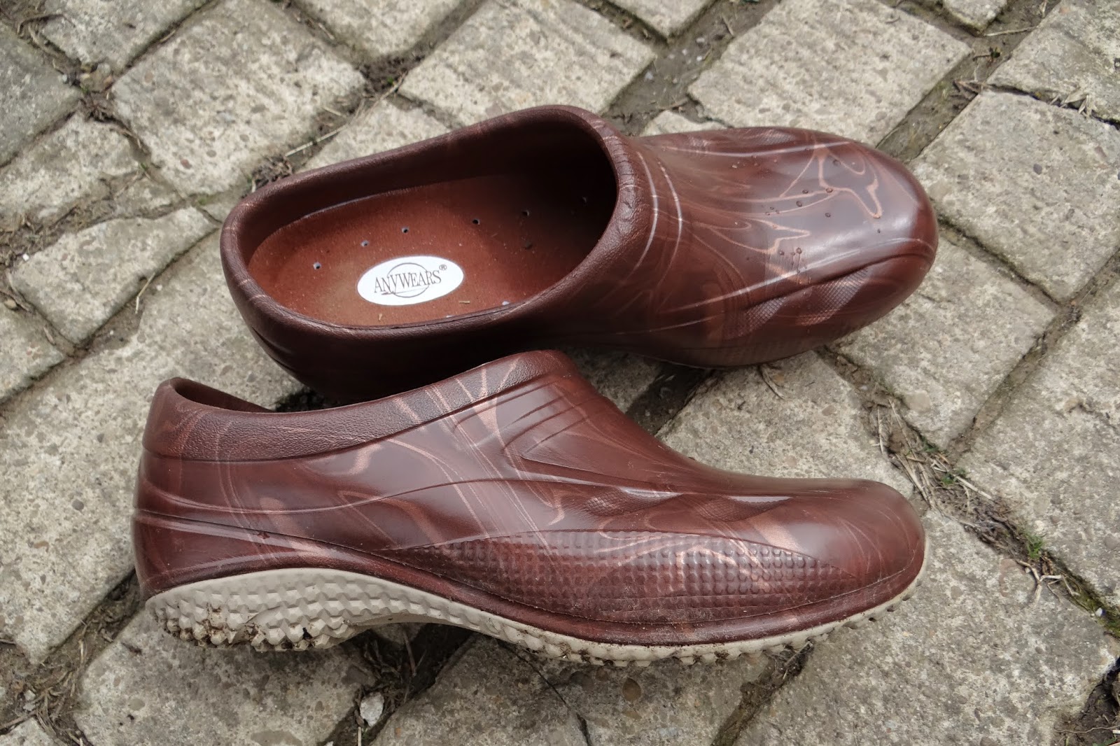 MustHave Garden Shoe Styles for Spring BareBones WorkWear