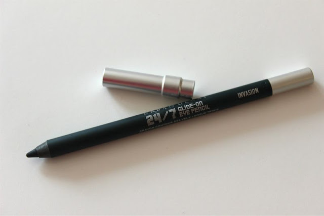 Urban Decay 24/7 Glide on Eye Pencil in Invasion