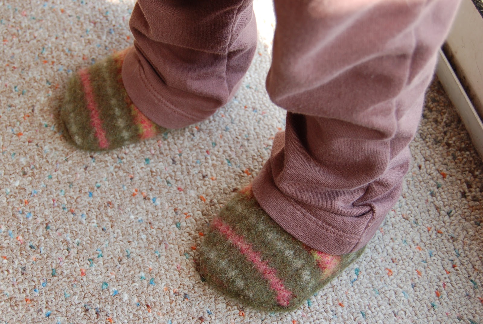 Double Stitching Felted Wool Toddler Slippers