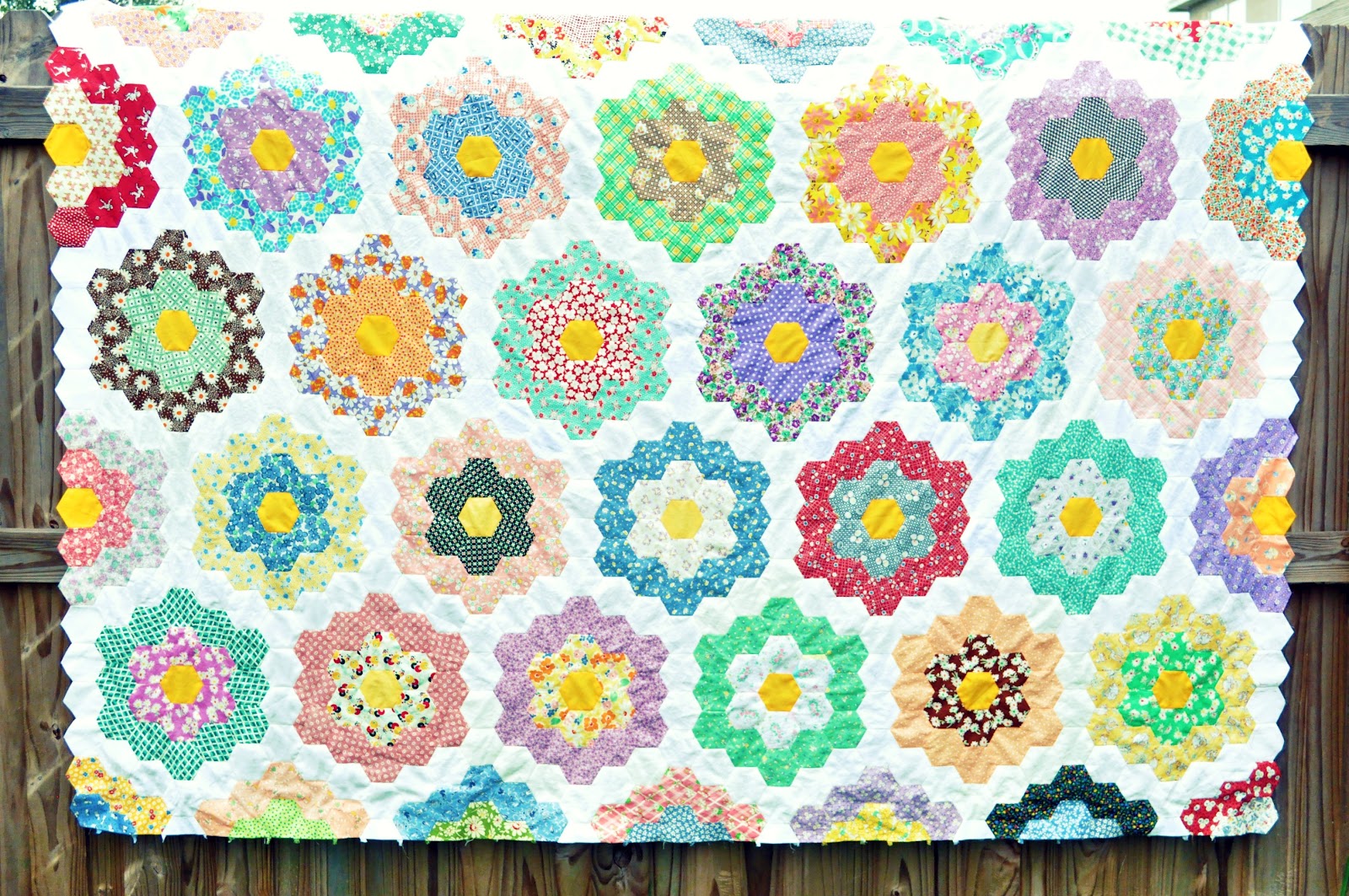 Sweet Woodruffs: Grandmother's Flower Garden Quilt
