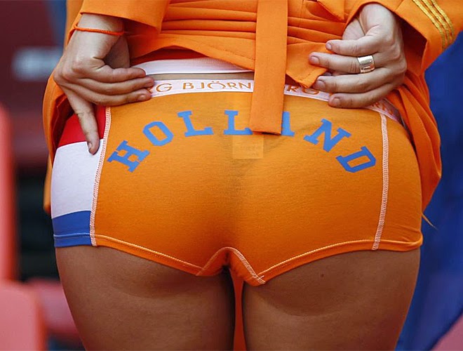 World Cup Brazil 2014: sexy hot girls football fan, beautiful woman supporter of the world. Pretty amateur girls, pics and photos   holanda netherlands paises bajos holland dutch