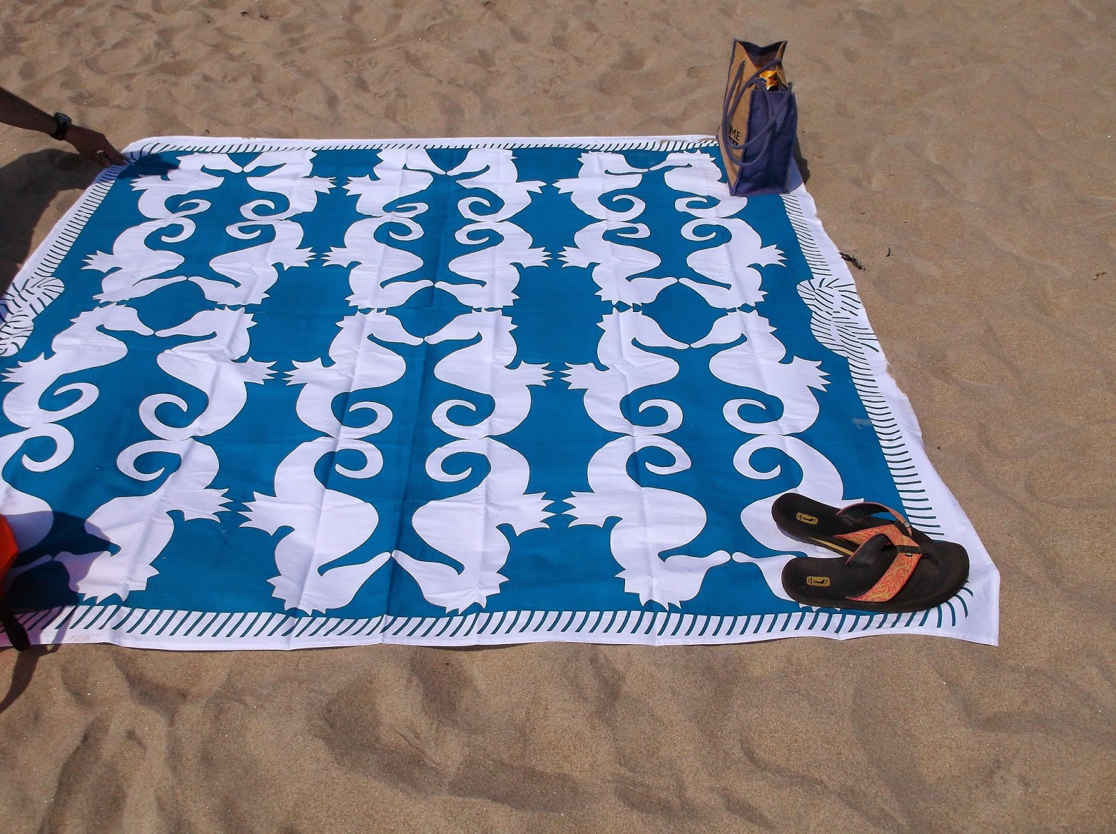 Missys Product Reviews Seahorses beach sheet from Beach Road Designs