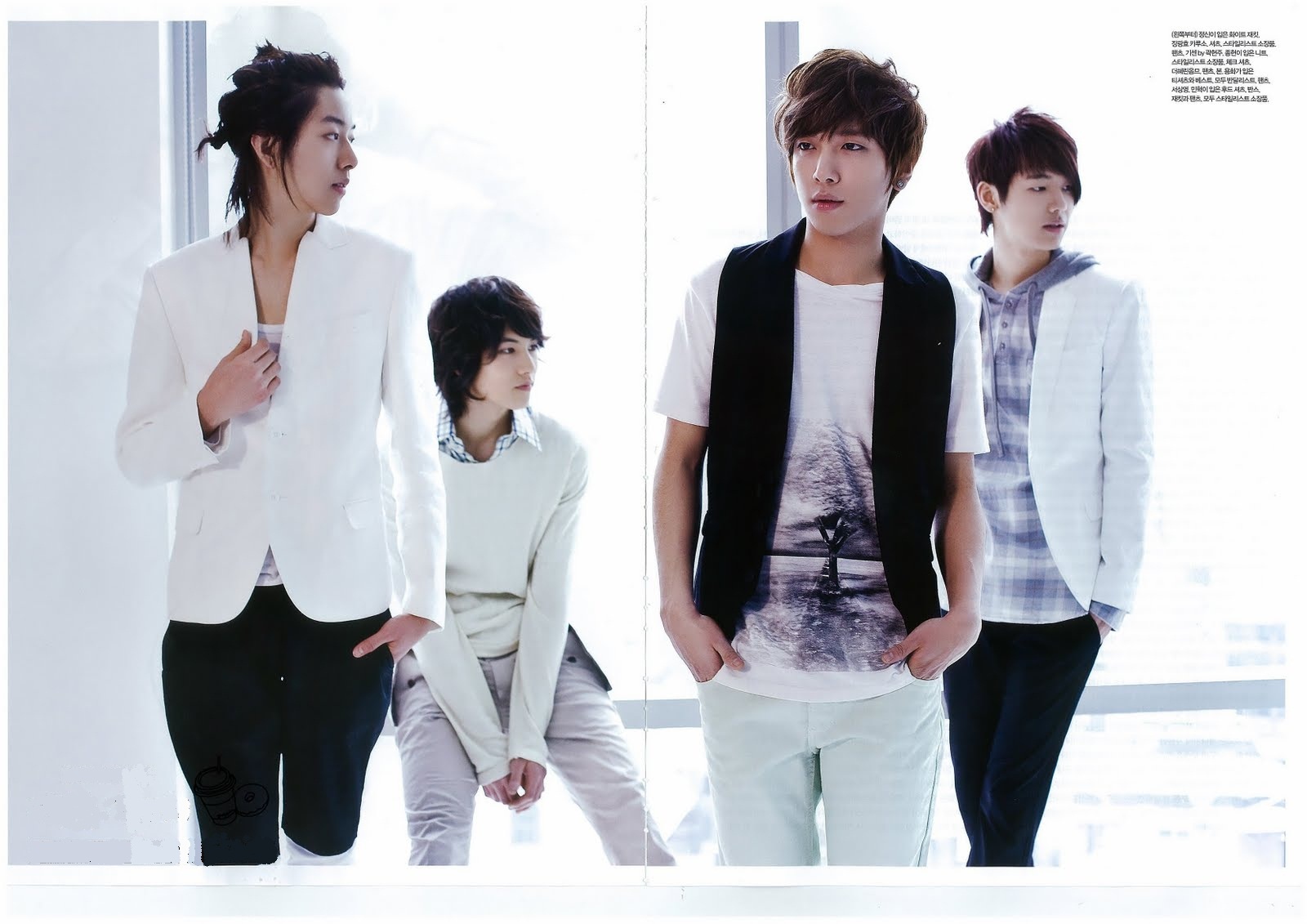 http://2.bp.blogspot.com/-6YESP8HN_FQ/UVgVxbkKuzI/AAAAAAAAhyY/HMbXqzFuwFs/s1600/CNBLUE-Wallpaper-HD-CN-Blue-3.jpg