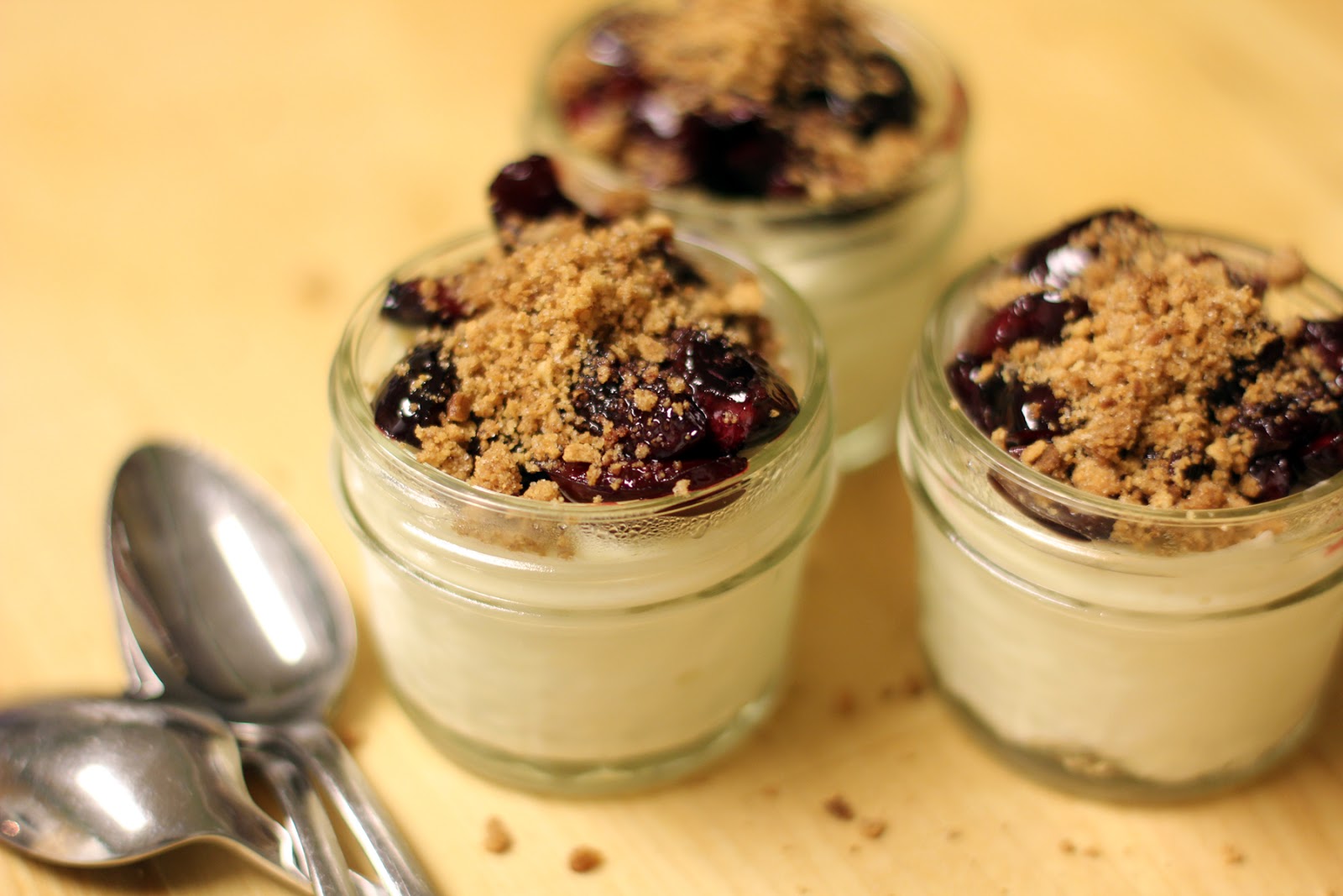 The No Pressure Cooker Cheesecake in Jam Jars