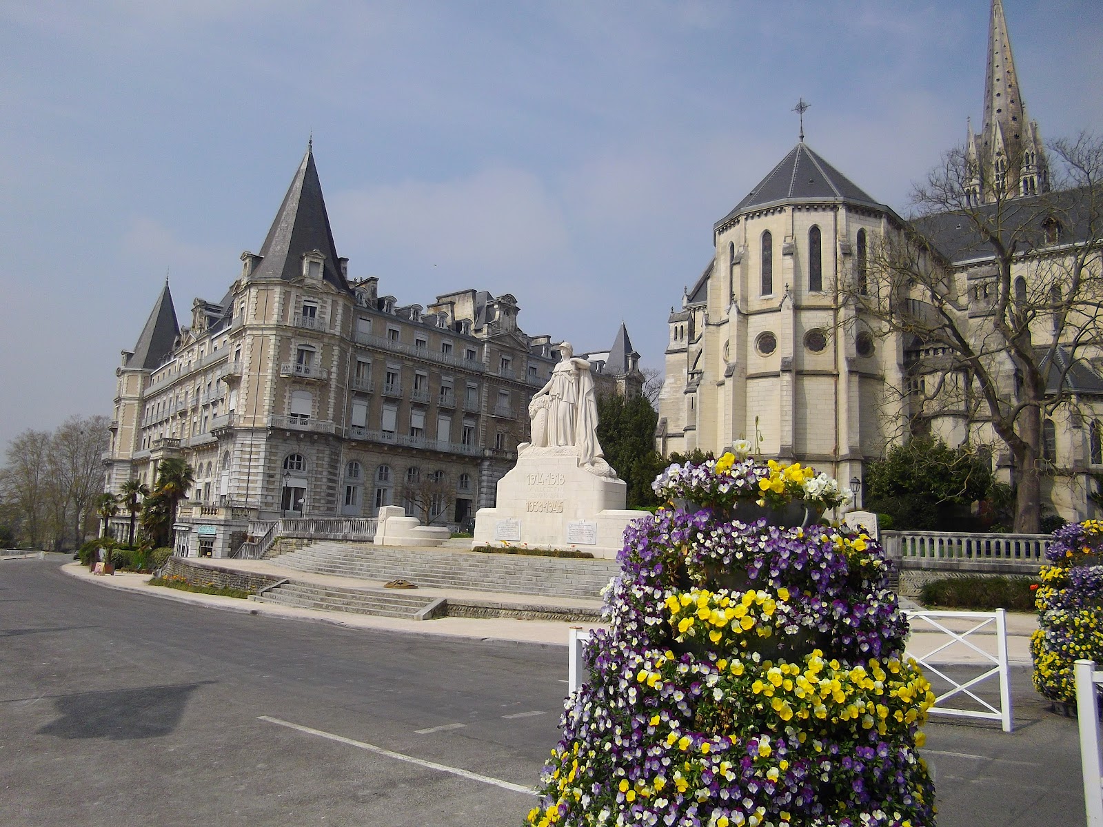Trip to Pau, France part 1 Life in Luxembourg