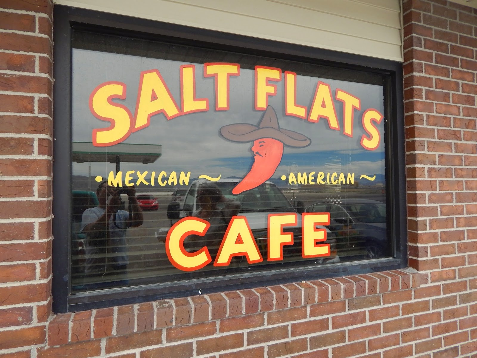 CAFE LA LA Salt Flat Cafe in Wendover Utah