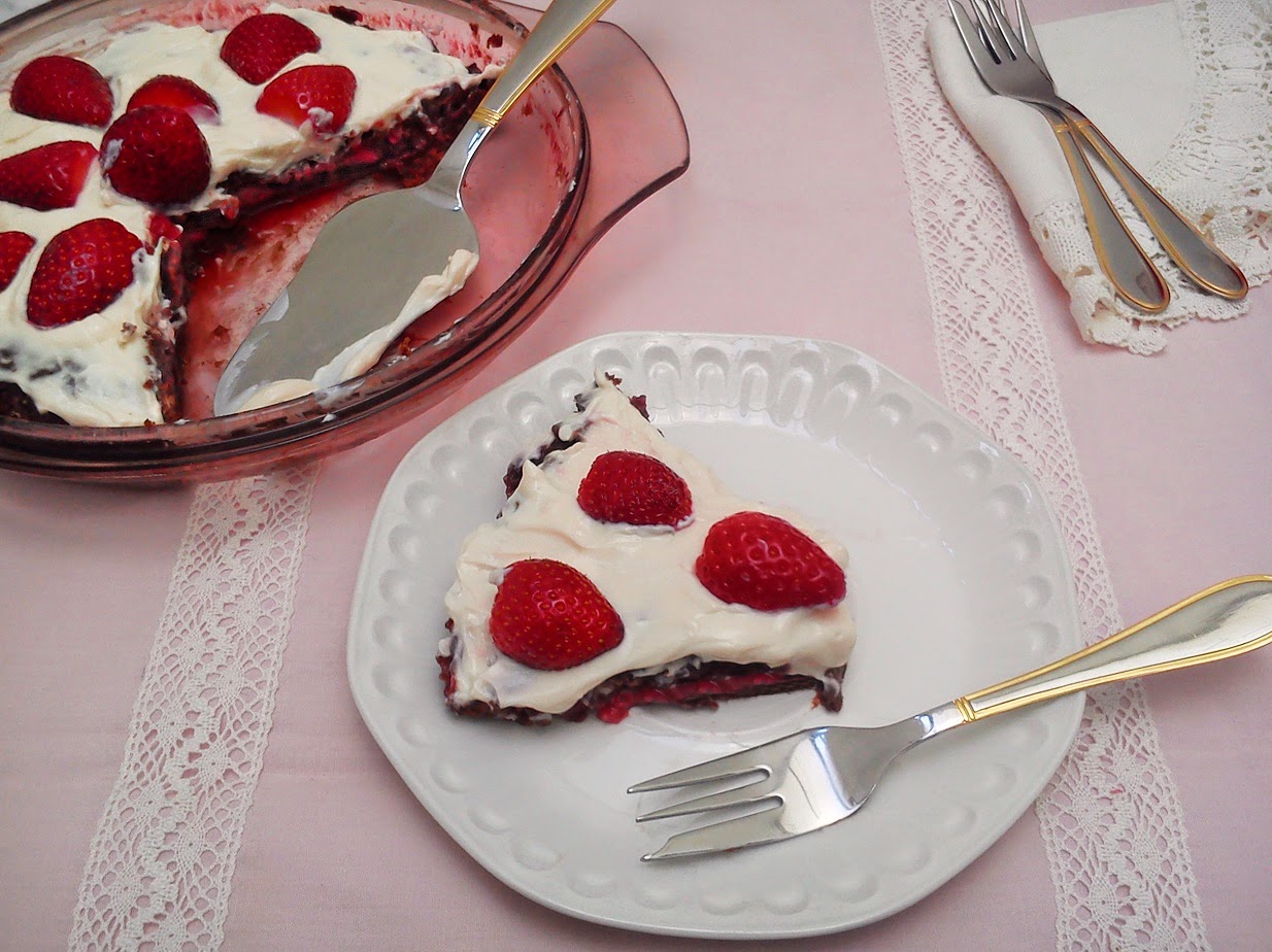 Tarta Vegana de Fresas y Nata al Micro Tarta Vegana de Fresas y Nata al Micro
