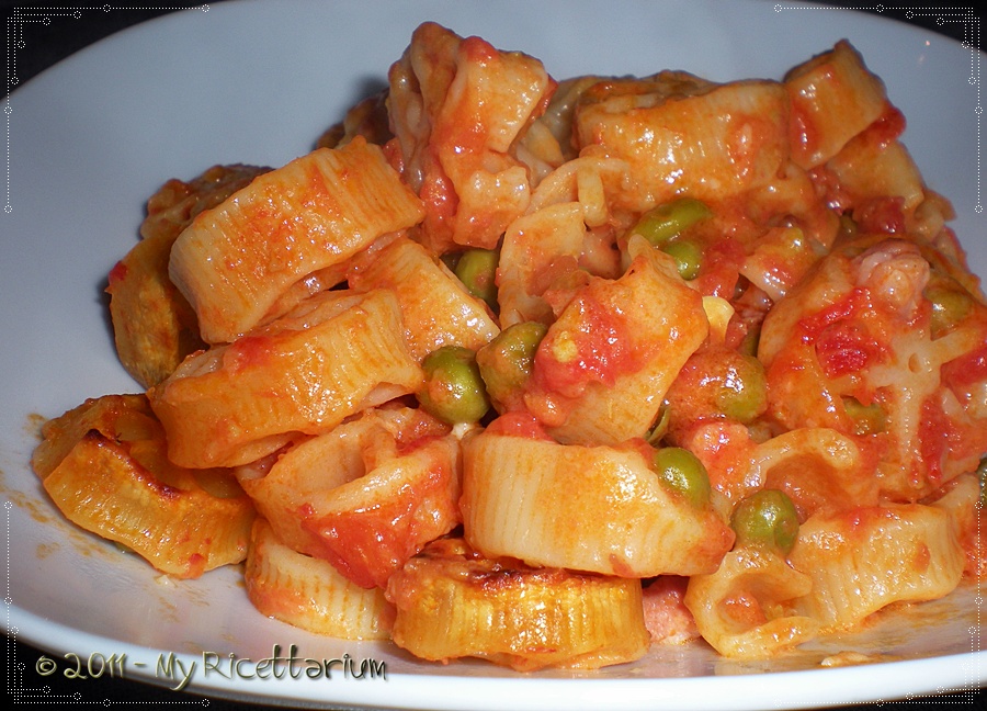 My Ricettarium Pasta al forno con sugo di piselli e caciotta