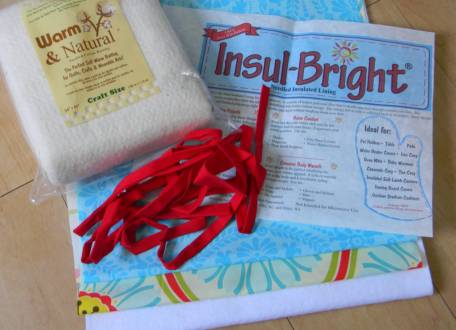 2 little hooligans Fat Quarter Friday {Cooling Mat Tutorial}