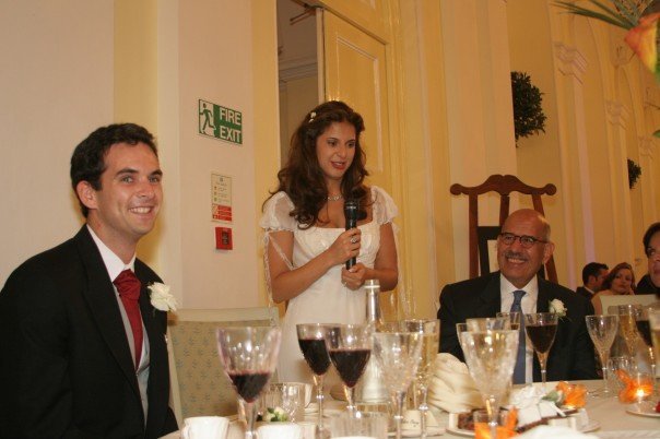 بالصوت والصورة بنت البرادعى تثير ضجة فى مصر صدى الأخبار العربية Sada Arabic News