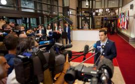  http://freshsnews.blogspot.com/2015/07/13tsipras-dosame-skliri-machi.html