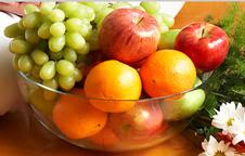 Ben gets fruit and vegetables into his diet - and feeds himself!