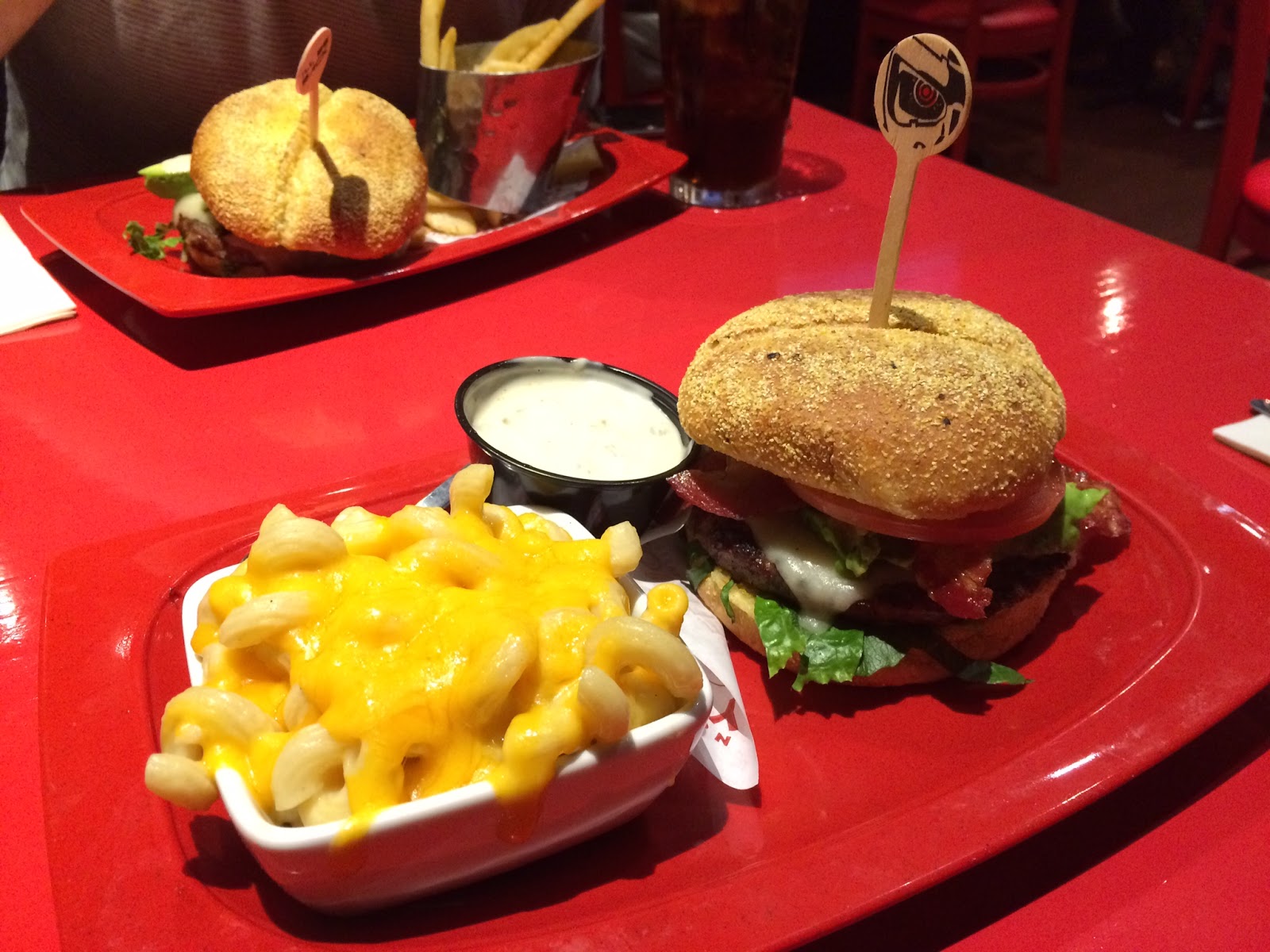 Mac 'n' Cheese From Red Robin / レッドロビンのマック&チーズ I'm Made of Sugar