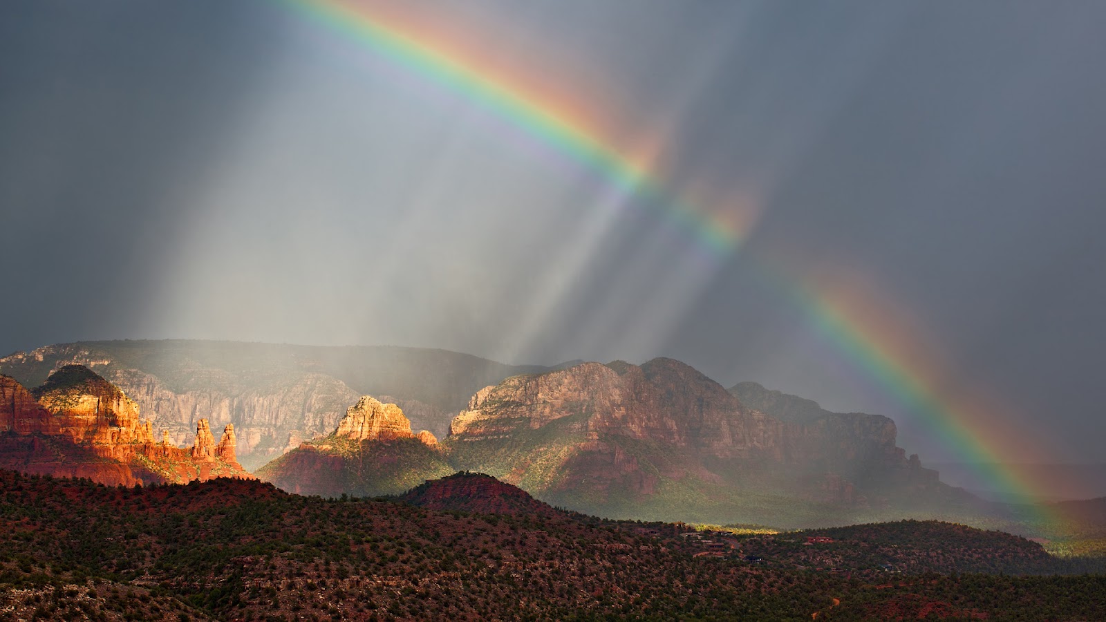 http://2.bp.blogspot.com/-6bEUJY5cn00/UA1Xabp3lTI/AAAAAAAAAUA/2bmsaRbCyQw/s1600/Rainbow,+Munds+Mountain+Wilderness,+Sedona,+Arizona.jpg