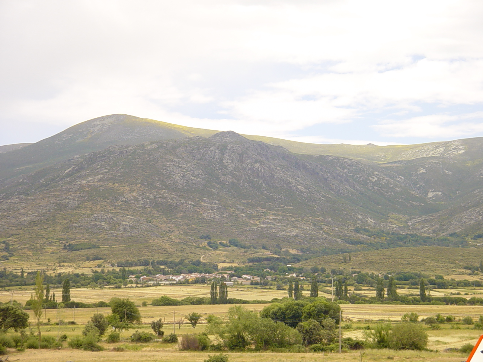 MONTAÑAS DE ESPAÑA Pico La Serrota