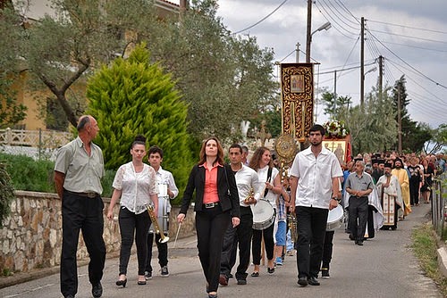 Μεικτο τμημα στην περιφορα στα Λουτρα 20/05/2015