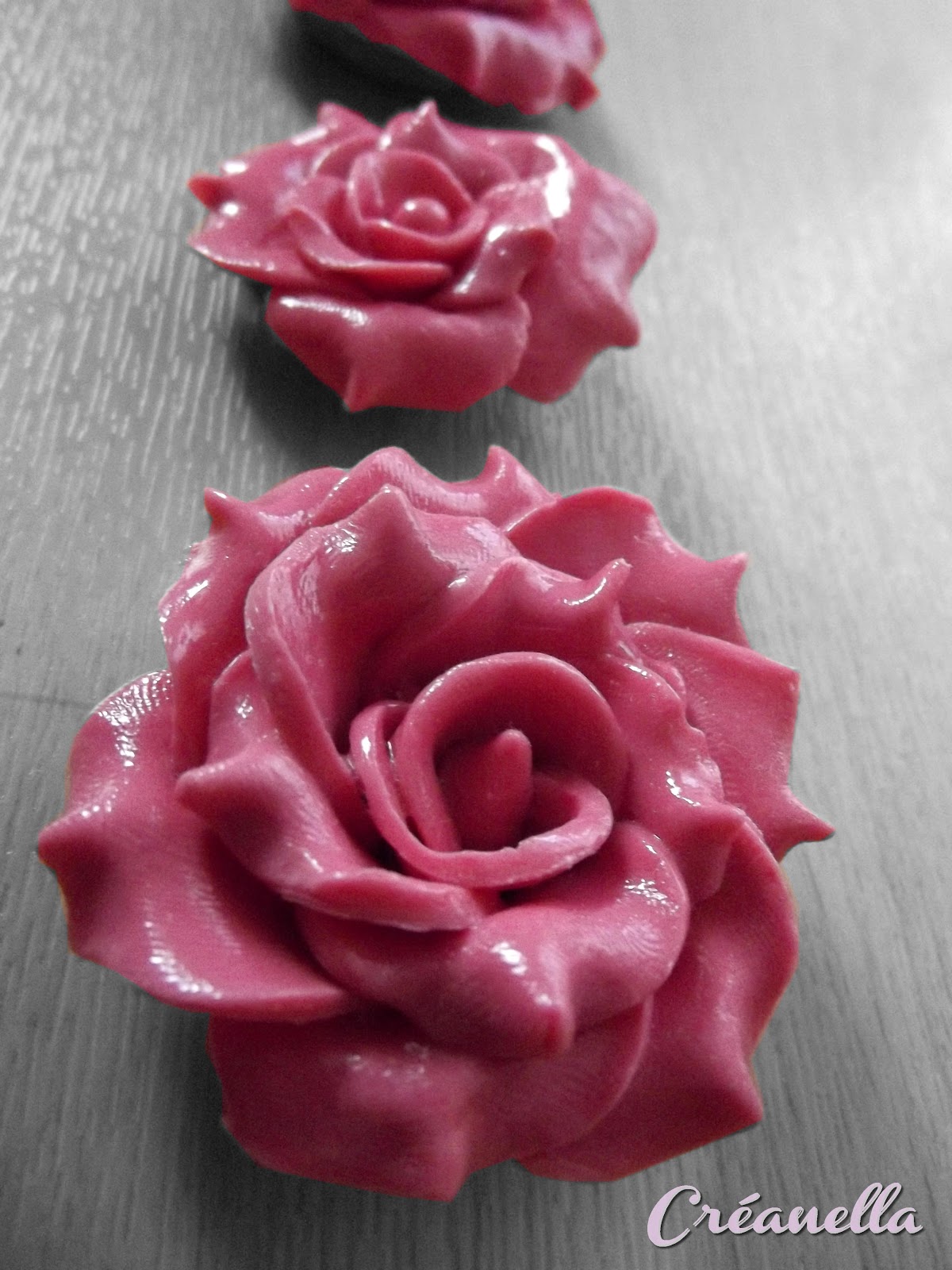 Créanella atelier créatif Déco en porcelaine froide