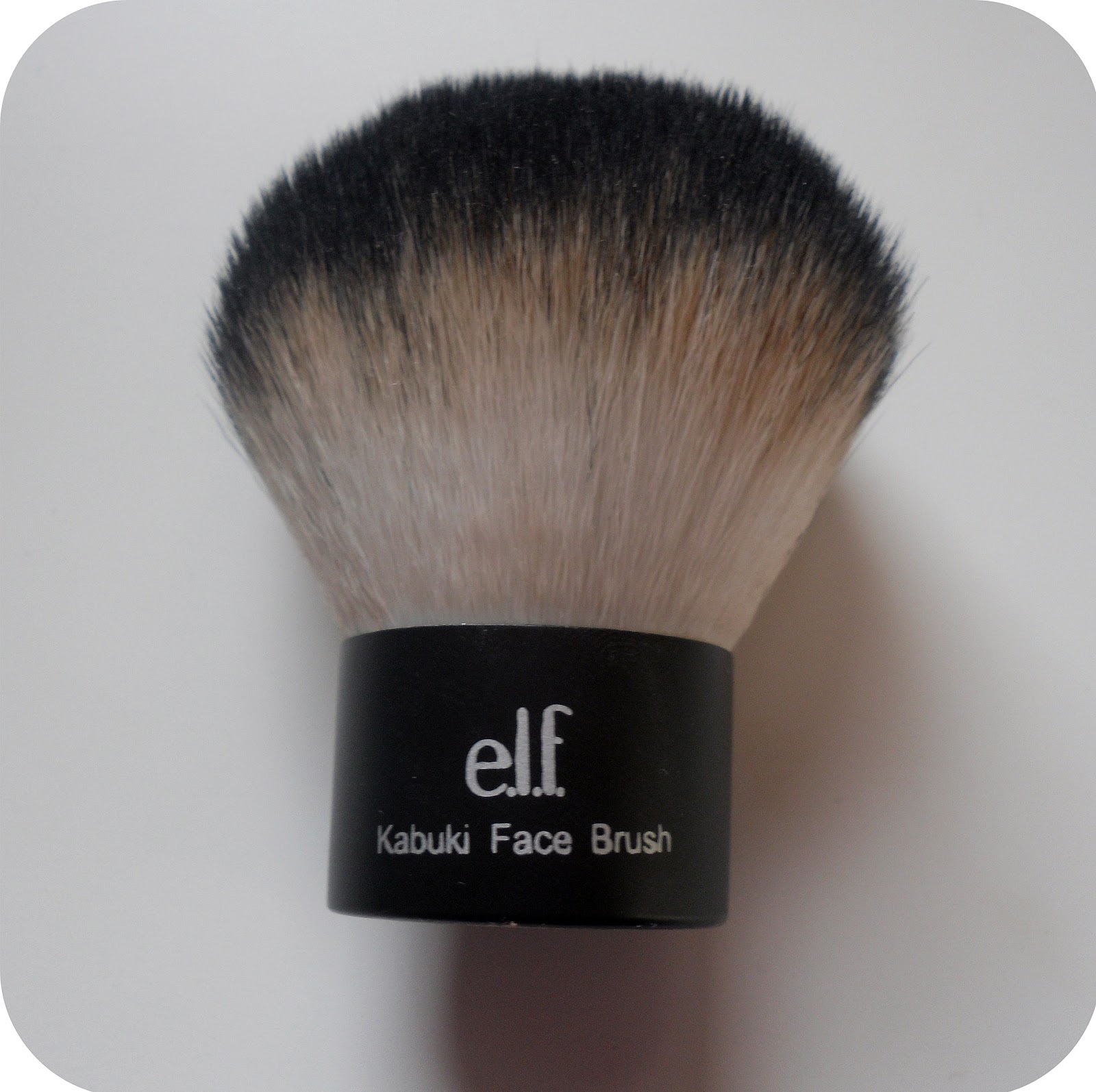 Three Little Búhos E.l.f Kabuki Brush Review