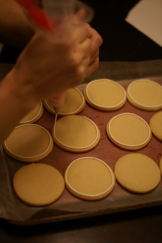 All About the COOKIES How I Ice my Cookies