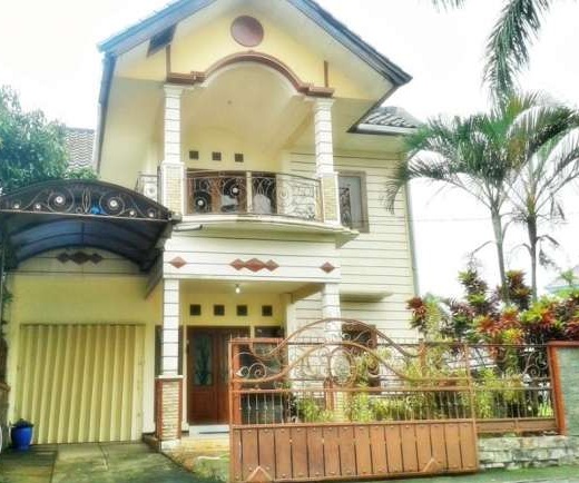 Disewakan D'Villa Batu Malang - Sewa Villa