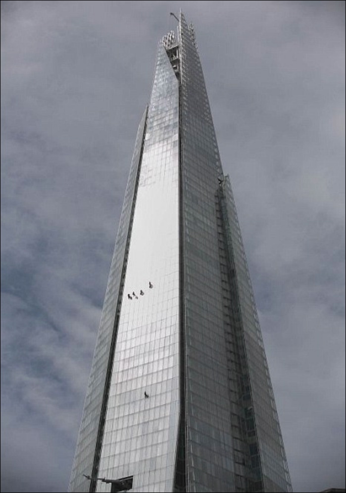 Robinson Solutions Professional Window Cleaning Shard Polishing In London