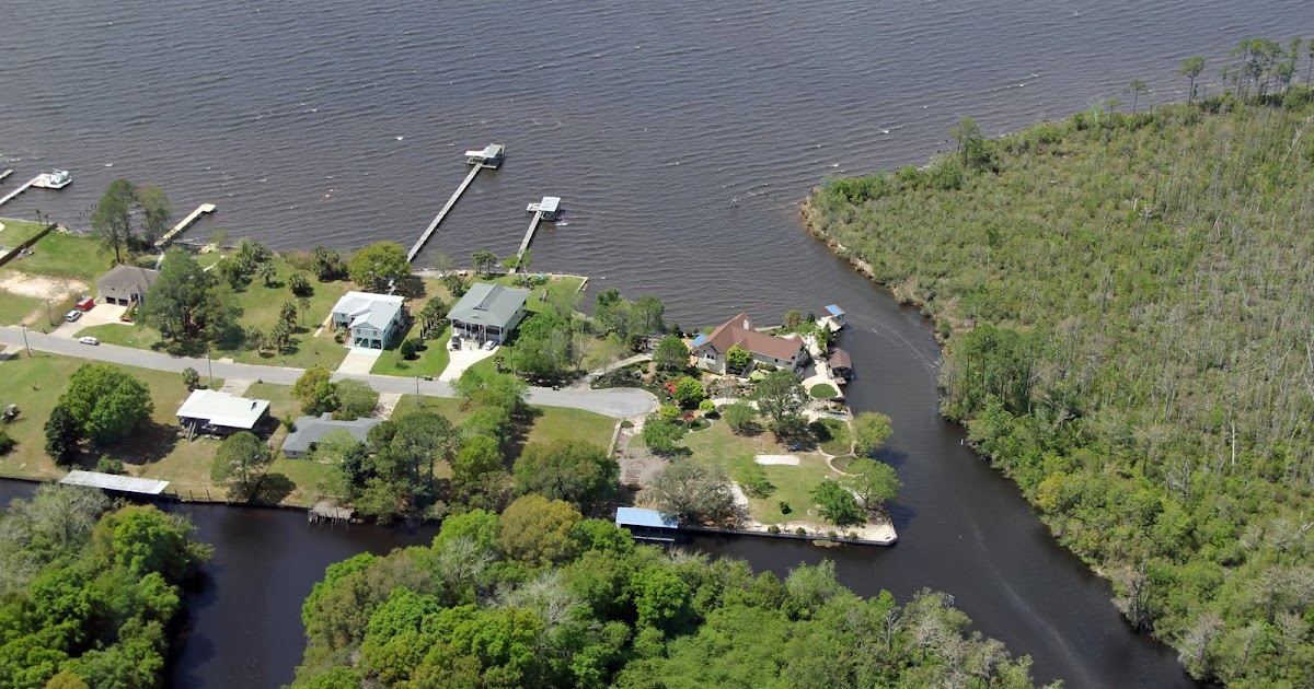 Love to Live in Pensacola, Florida