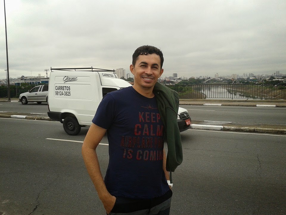 Em Sampa, em Umarizal, em qualquer lugar do mundo que o nosso amigo Marcelo Nunes vai, ele carrega consigo a sua alegria e positividade. Gente do bem é assim mesmo, marca a vida da gente. Umarizal te ama! Em Sampa, em Umarizal, em qualquer lugar do mundo que o nosso amigo Marcelo Nunes vai, ele carrega consigo a sua alegria e positividade. Gente do bem é assim mesmo, marca a vida da gente. Umarizal te ama!