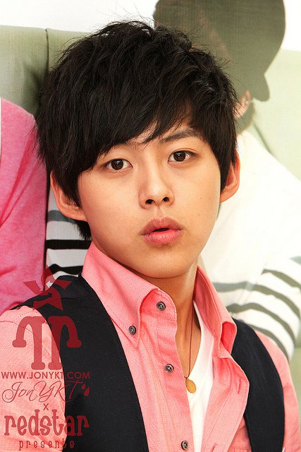 NaNa_LoV3_KpOp: November 2011