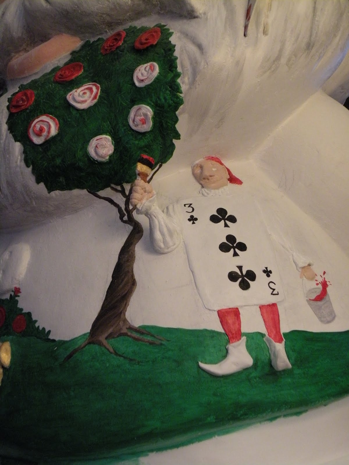 busylittleelf: Garden Gnome Progress - The Painting Continues